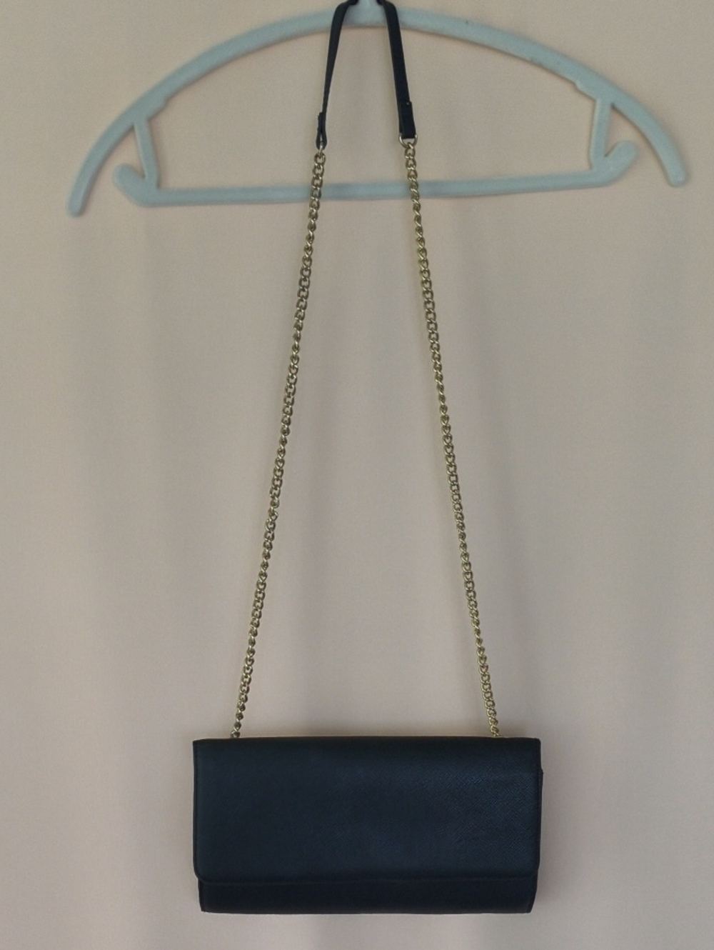 H&M Black Chain-Strap Crossbody Bag
